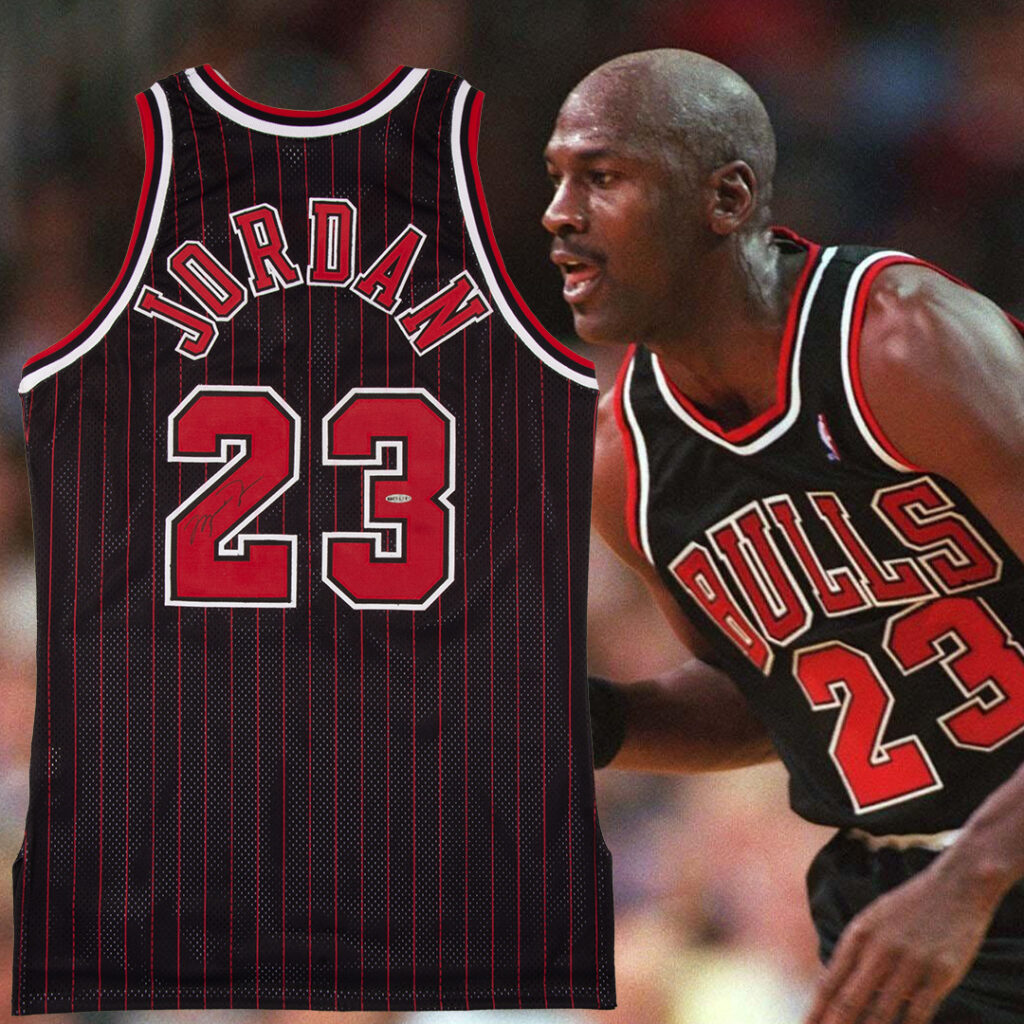 Michael Jordan 72-10 Signed 1995-96 Pro Cut Chicago Bulls Jersey
